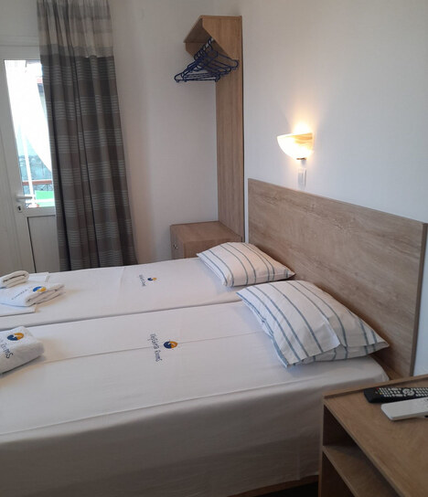 Room 6